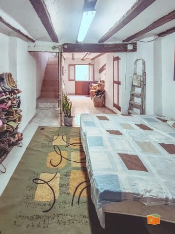 2 soverom Hus til salgs i Tortosa - € 92 000 (Ref: 9446600)