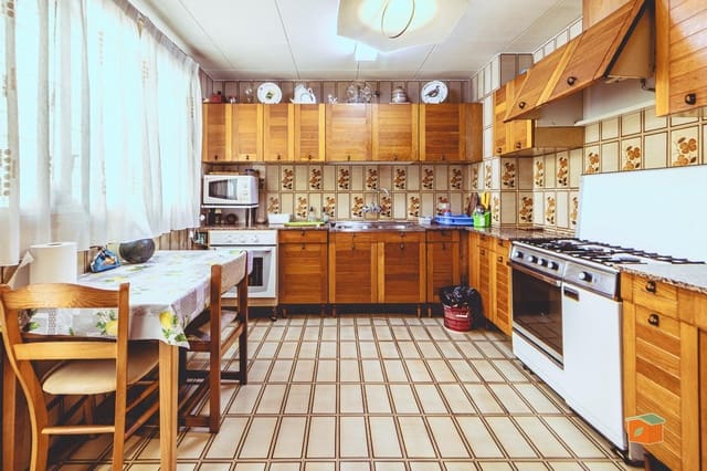 5 chambre Appartement à vendre à Amposta - 140 000 € (Ref: 9452286)