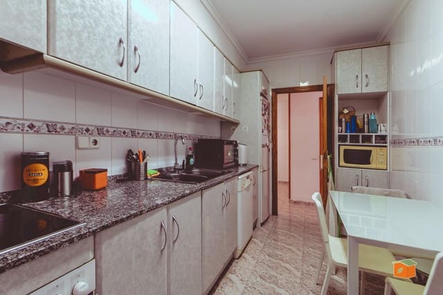 4 slaapkamer Flat te koop in Amposta - € 157.500 (Ref: 9456483)