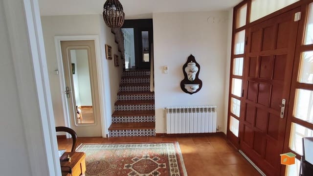 Chalet de 4 habitaciones en Alcanar en venta con piscina garaje - 425.000 € (Ref: 9497544)