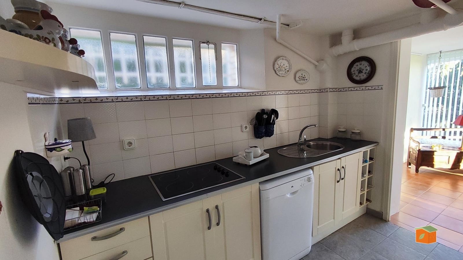 Chalet de 4 habitaciones en Alcanar en venta con piscina garaje - 425.000 € (Ref: 9497544)