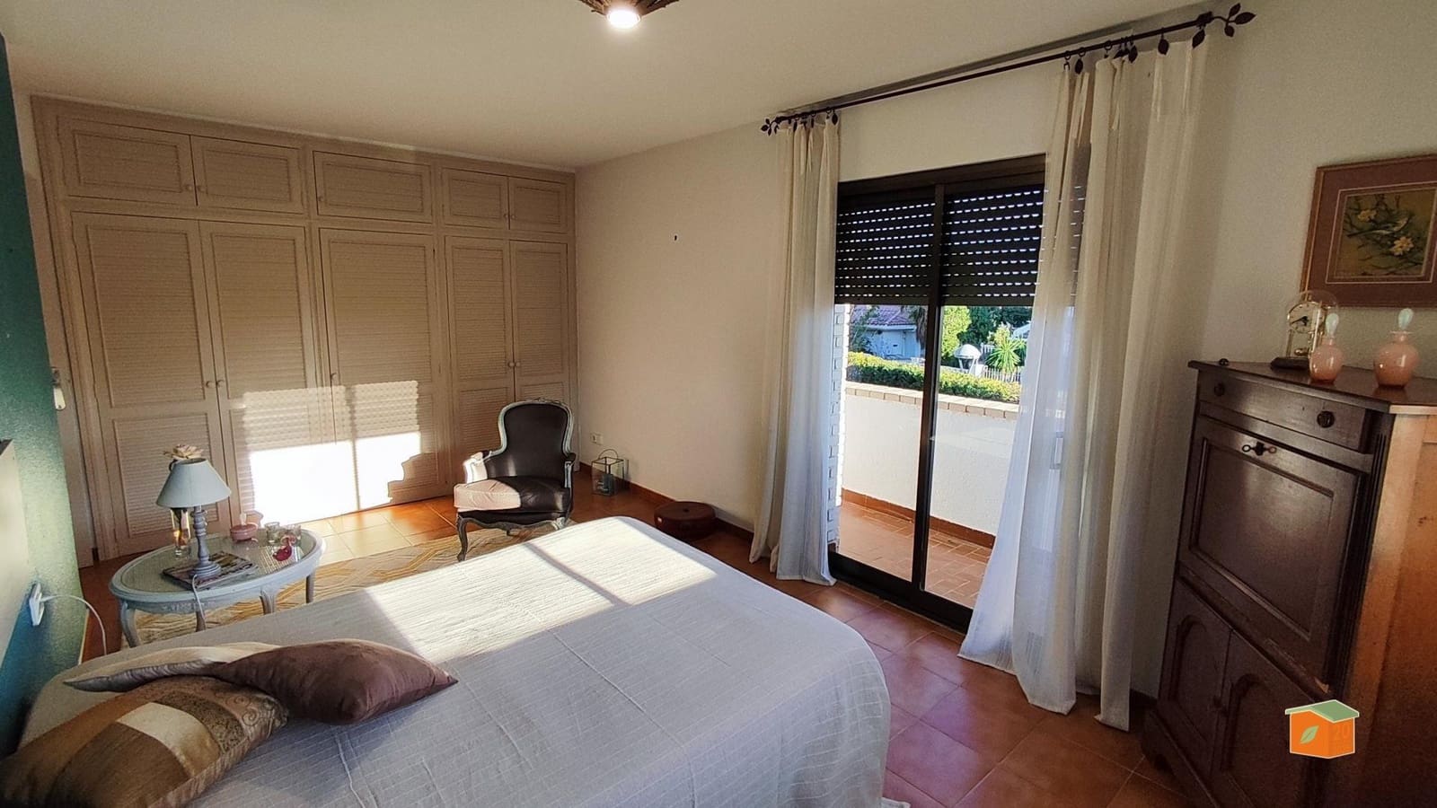 Chalet de 4 habitaciones en Alcanar en venta con piscina garaje - 425.000 € (Ref: 9497544)