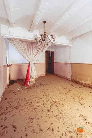 3 chambre Maison de Ville à vendre à Santa Bàrbara - 37 000 € (Ref: 9534079)