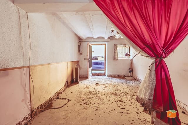 3 chambre Maison de Ville à vendre à Santa Bàrbara - 37 000 € (Ref: 9534079)