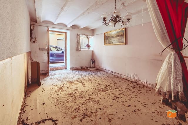 3 chambre Maison de Ville à vendre à Santa Bàrbara - 37 000 € (Ref: 9534079)