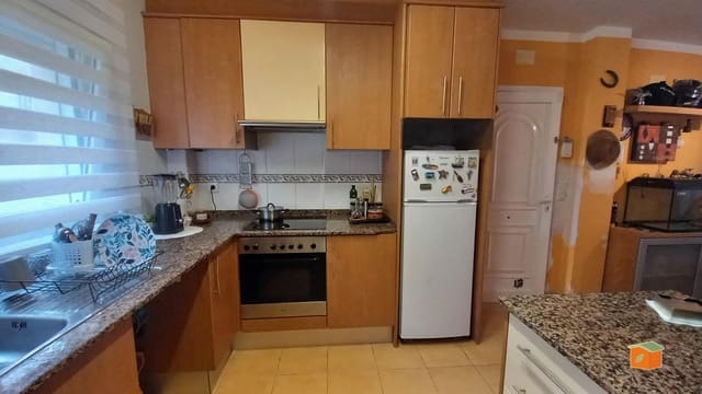 2 soveværelse Lejlighed til salg i Vinaròs med swimmingpool - € 159.500 (Ref: 9556050)