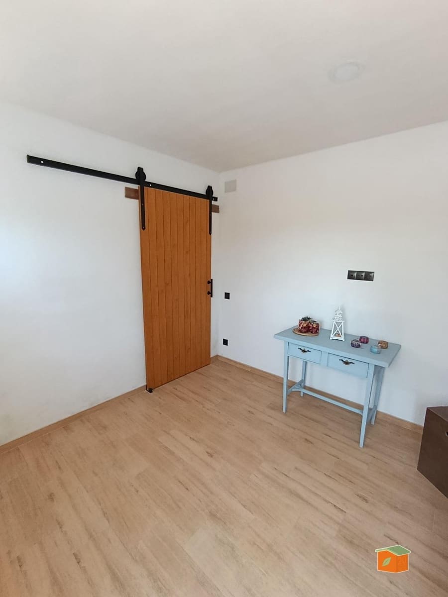 3 bedroom Villa for sale in Deltebre - € 239,000 (Ref: 9571377)