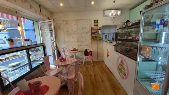 Commercieel te koop in Sant Carles de la Ràpita - € 65.000 (Ref: 9584522)