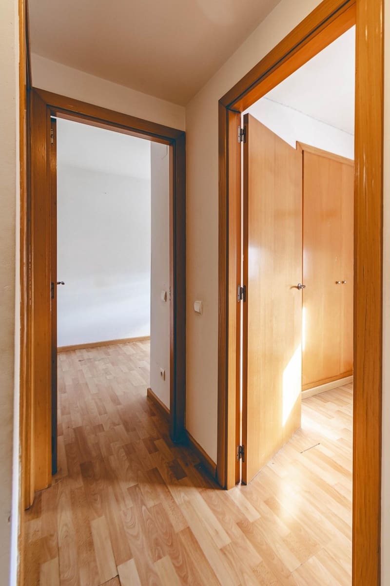 3 bedroom Flat for sale in Santa Barbara with pool - € 85,000 (Ref: 9586713)