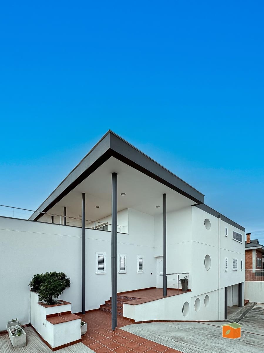 5 Zimmer Villa zu verkaufen in Amposta mit Pool Garage - 539.000 € (Ref: 9608227)