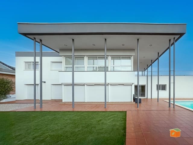 5 Zimmer Villa zu verkaufen in Amposta mit Pool Garage - 539.000 € (Ref: 9608227)