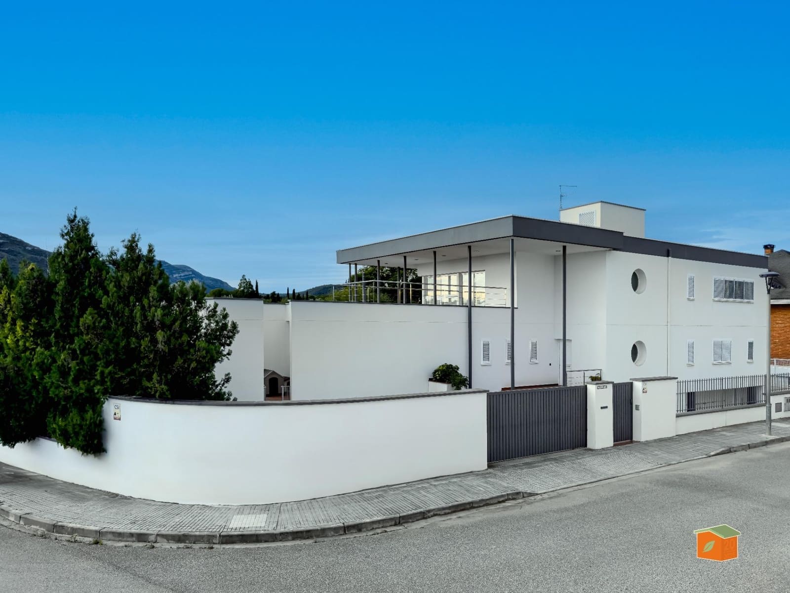 5 Zimmer Villa zu verkaufen in Amposta mit Pool Garage - 539.000 € (Ref: 9608227)