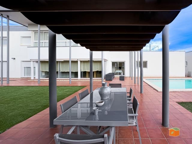 5 Zimmer Villa zu verkaufen in Amposta mit Pool Garage - 539.000 € (Ref: 9608227)