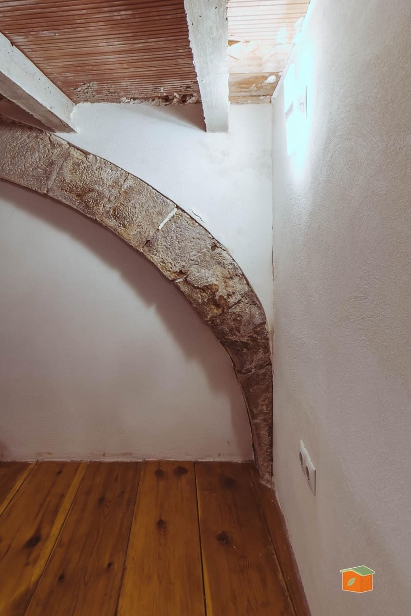 4 bedroom Apartment for sale in Tortosa - € 132,000 (Ref: 9698911)