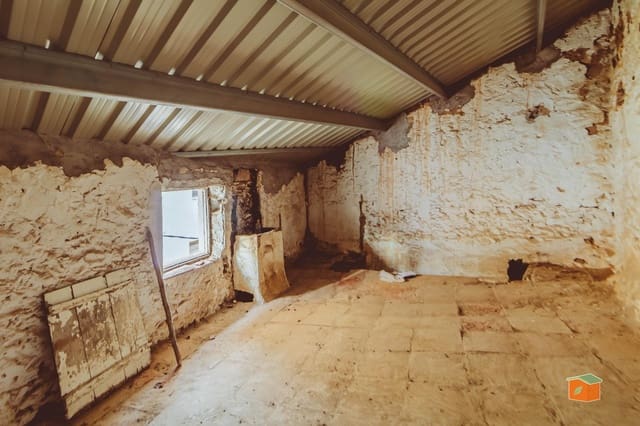 2 chambre Maison de Ville à vendre à Godall - 16 000 € (Ref: 9762112)