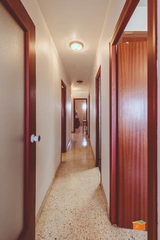 Piso de 4 habitaciones en Santa Bàrbara en venta - 85.000 € (Ref: 9804501)