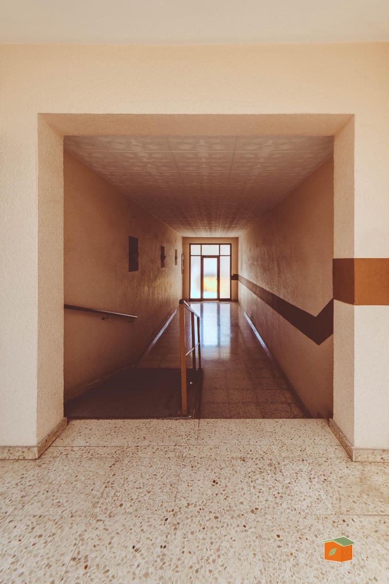 Piso de 4 habitaciones en Santa Bàrbara en venta - 85.000 € (Ref: 9804501)