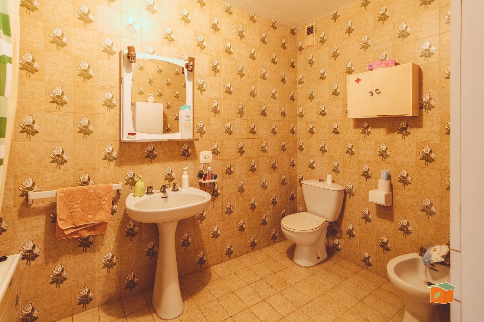 Piso de 4 habitaciones en Santa Bàrbara en venta - 85.000 € (Ref: 9804501)