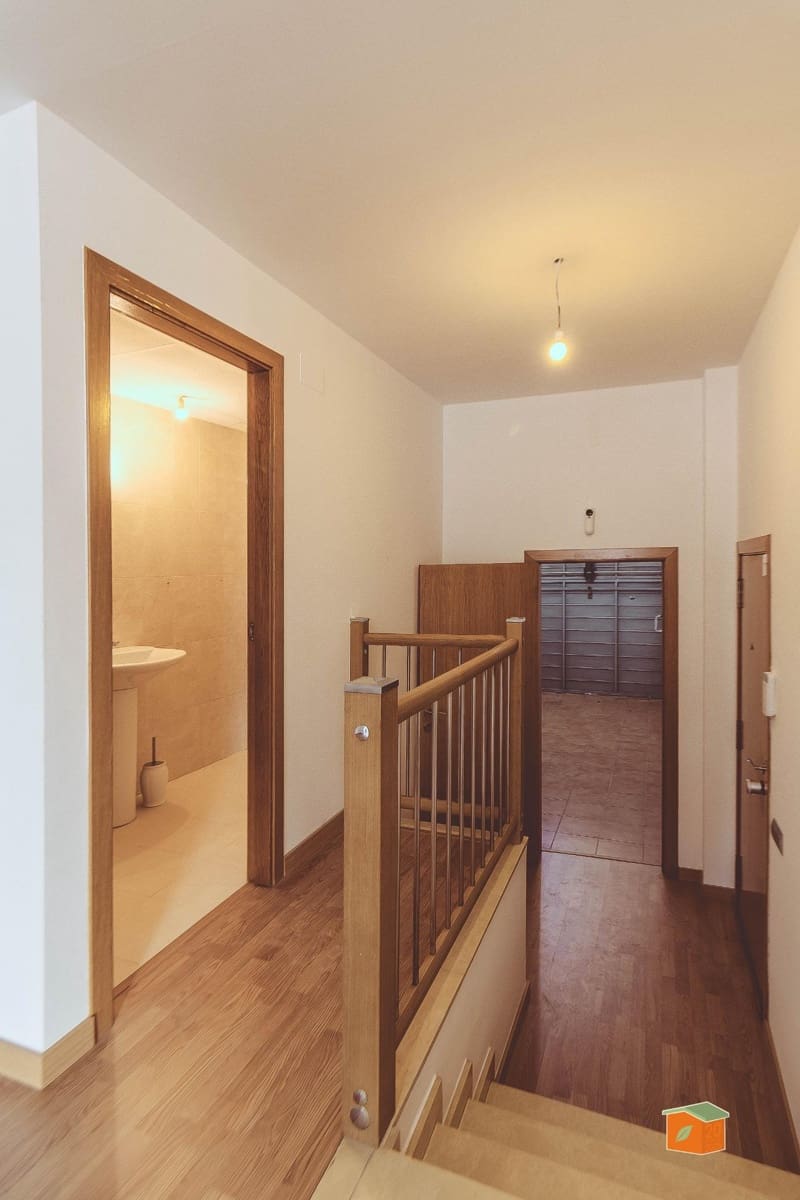 Piso de 3 habitaciones en Santa Bàrbara en venta con garaje - 108.000 € (Ref: 9806607)