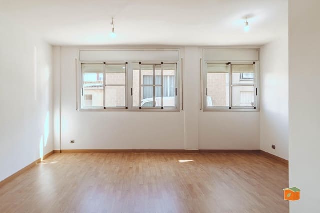 Piso de 3 habitaciones en Santa Bàrbara en venta con garaje - 108.000 € (Ref: 9806607)