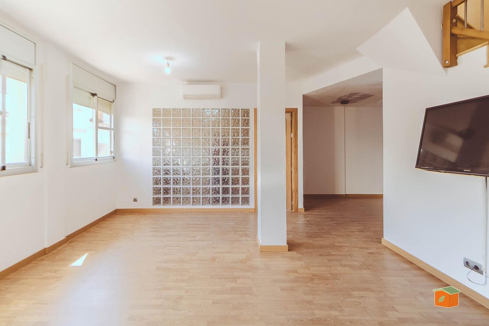 Piso de 3 habitaciones en Santa Bàrbara en venta con garaje - 108.000 € (Ref: 9806607)