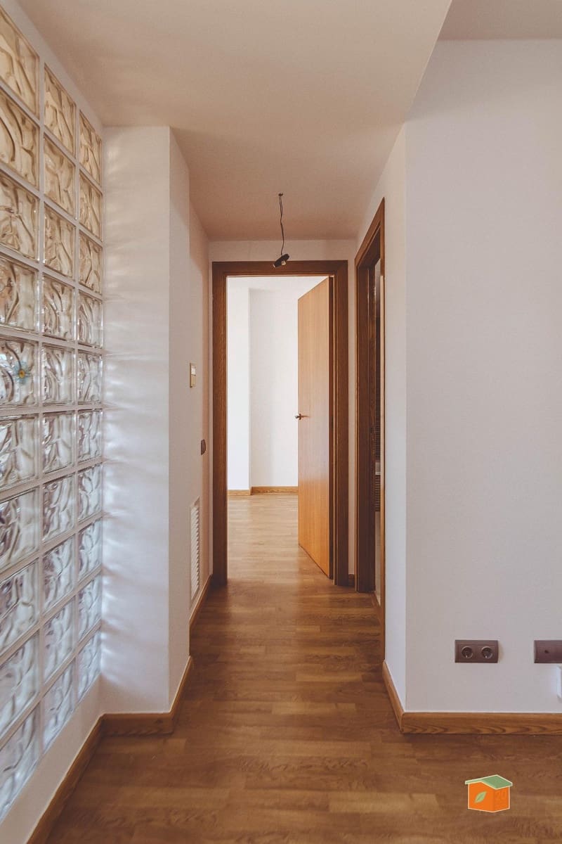 Piso de 2 habitaciones en Santa Bàrbara en venta - 94.000 € (Ref: 9812283)