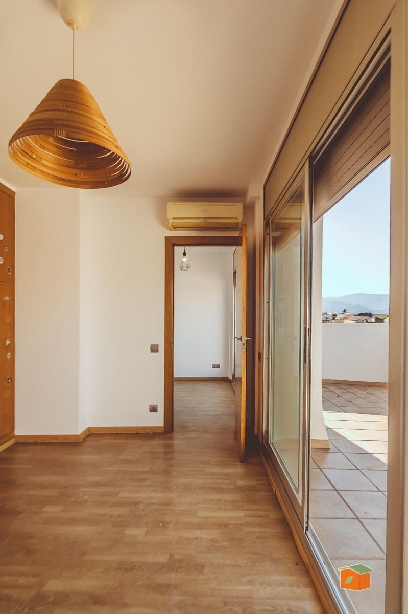 Piso de 2 habitaciones en Santa Bàrbara en venta - 94.000 € (Ref: 9812283)