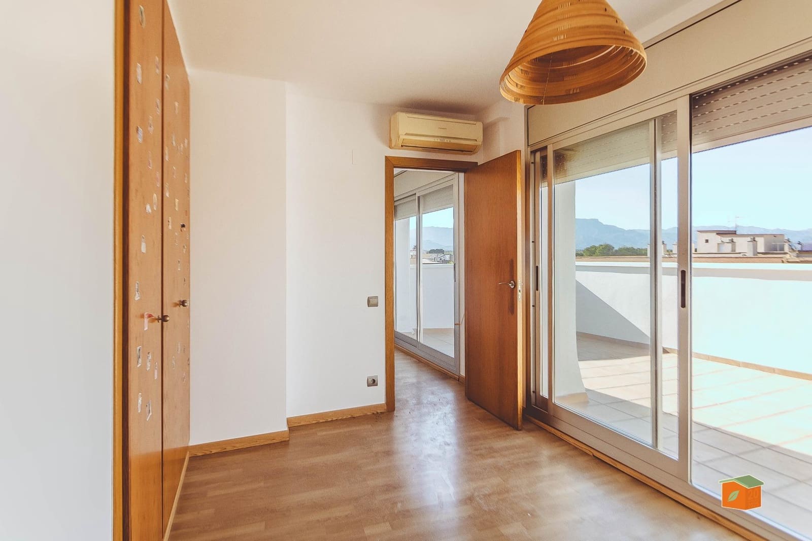 Piso de 2 habitaciones en Santa Bàrbara en venta - 94.000 € (Ref: 9812283)