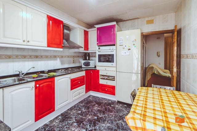 3 chambre Maison de Ville à vendre à Santa Bàrbara avec garage - 163 000 € (Ref: 9825419)