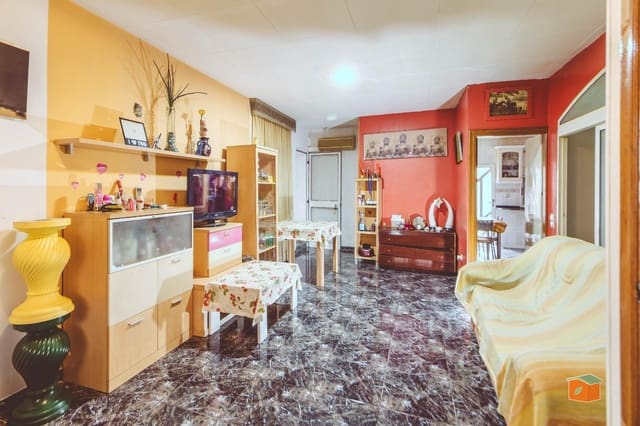 3 chambre Maison de Ville à vendre à Santa Bàrbara avec garage - 163 000 € (Ref: 9825419)