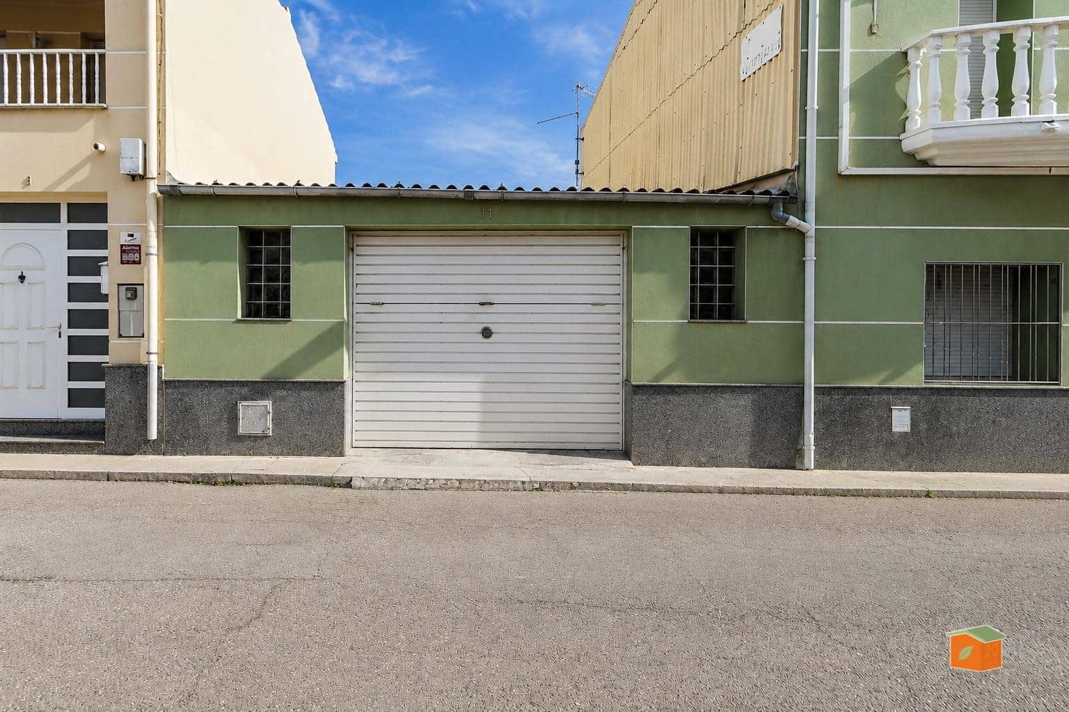 3 bedroom Townhouse for sale in Santa Barbara with garage - € 163,000 (Ref: 9825419)