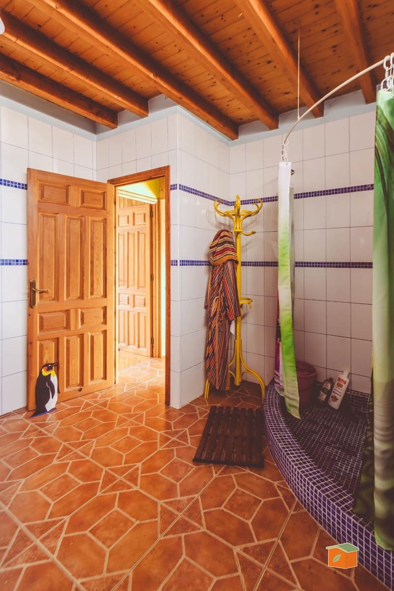 3 bedroom Villa for sale in Ulldecona with garage - € 162,000 (Ref: 9865370)