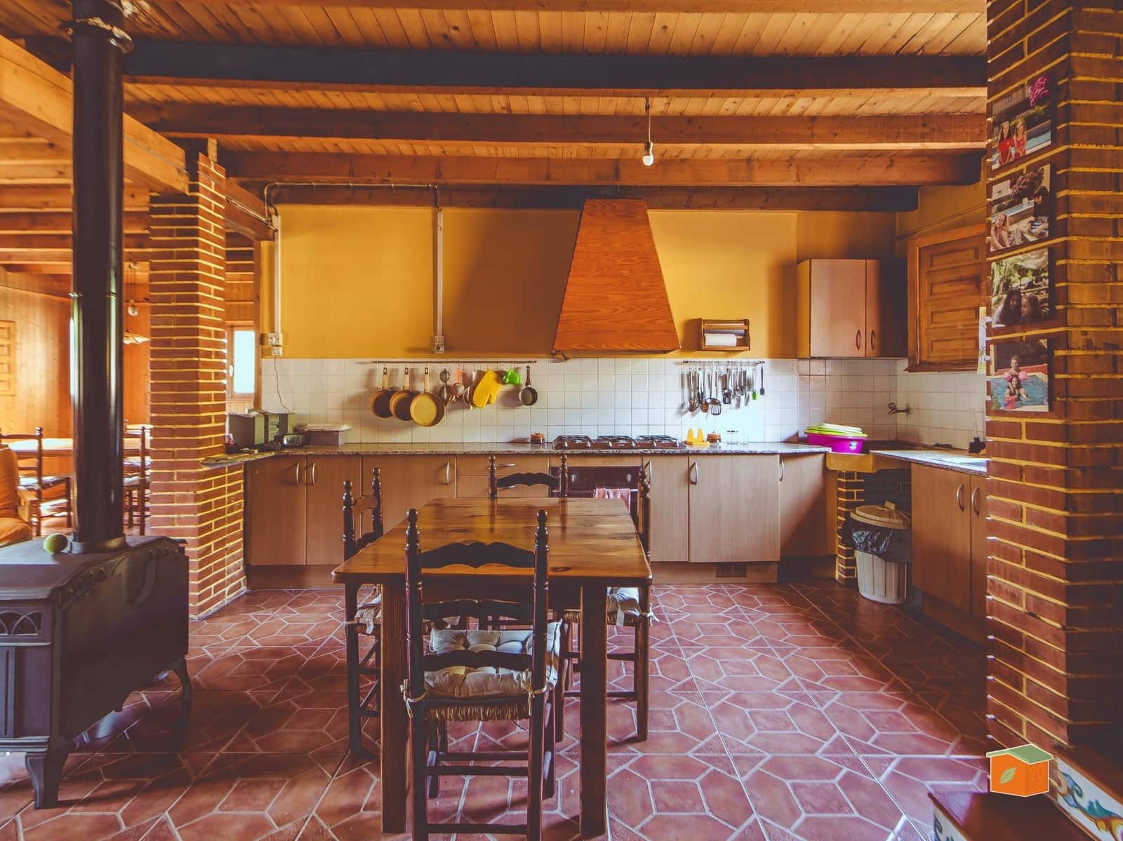 3 bedroom Villa for sale in Ulldecona with garage - € 162,000 (Ref: 9865370)