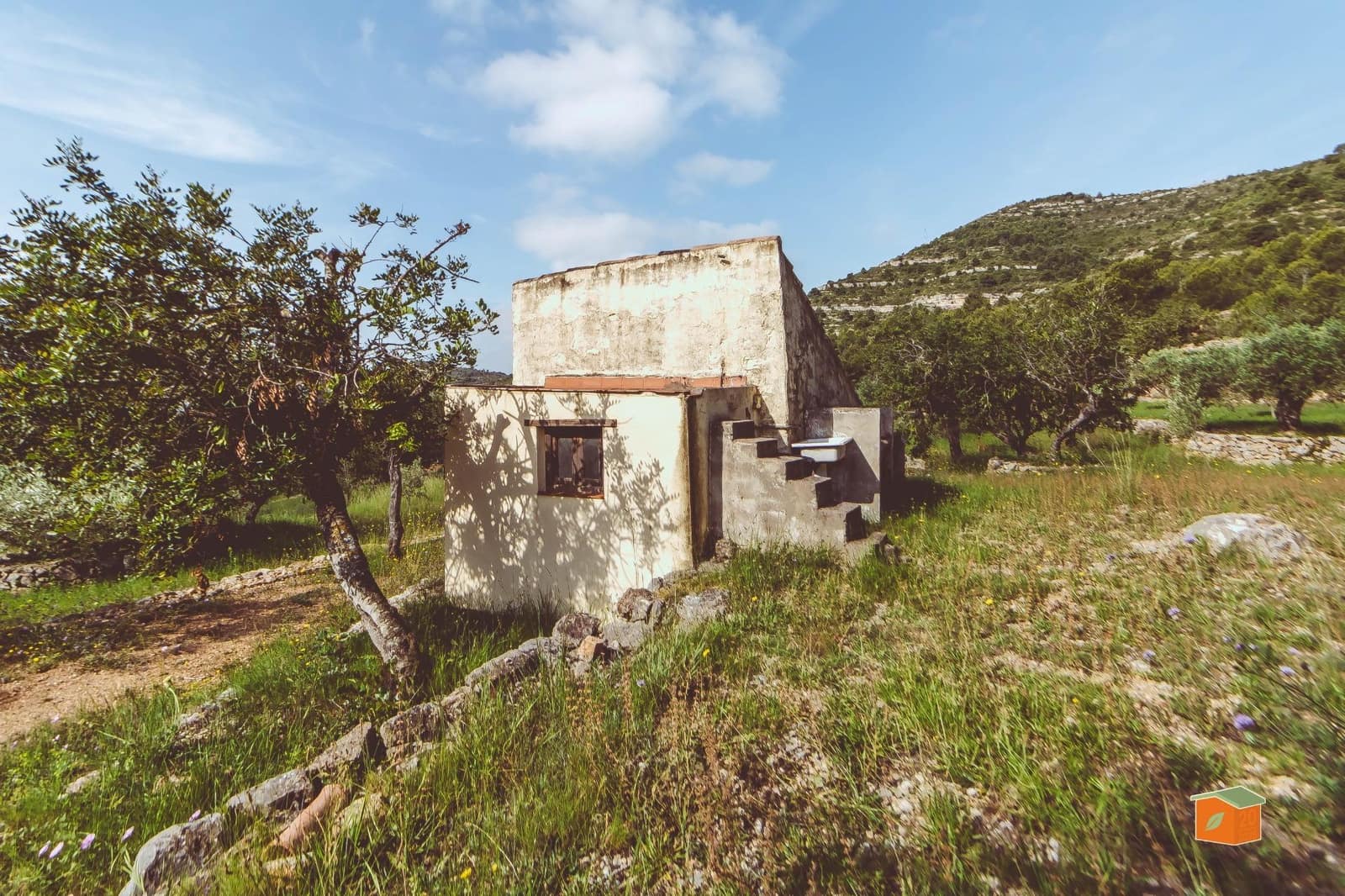 3 bedroom Villa for sale in Ulldecona with garage - € 162,000 (Ref: 9865370)
