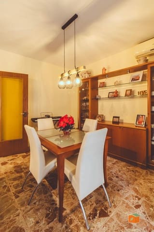 5 sovrum Lägenhet till salu i Amposta - 152 000 € (Ref: 9876597)