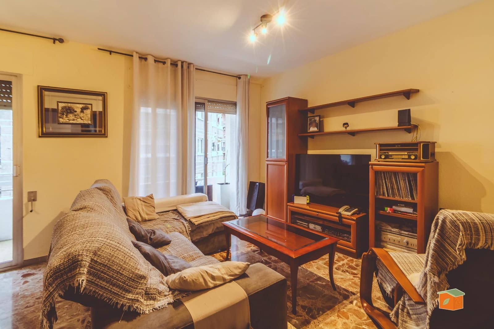 5 bedroom Flat for sale in Amposta - € 152,000 (Ref: 9876597)