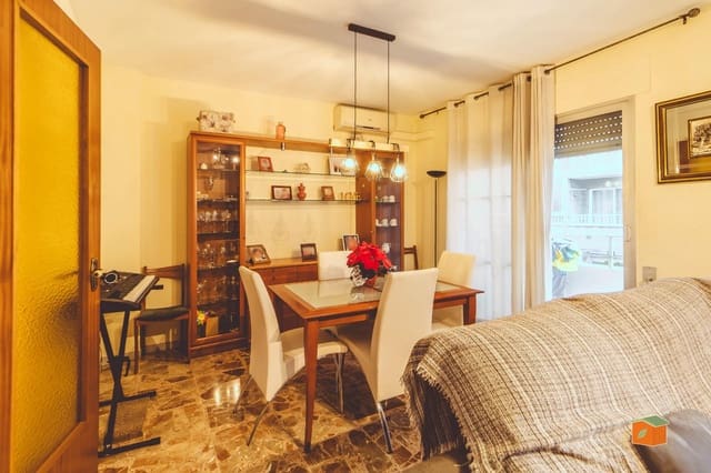5 sovrum Lägenhet till salu i Amposta - 152 000 € (Ref: 9876597)