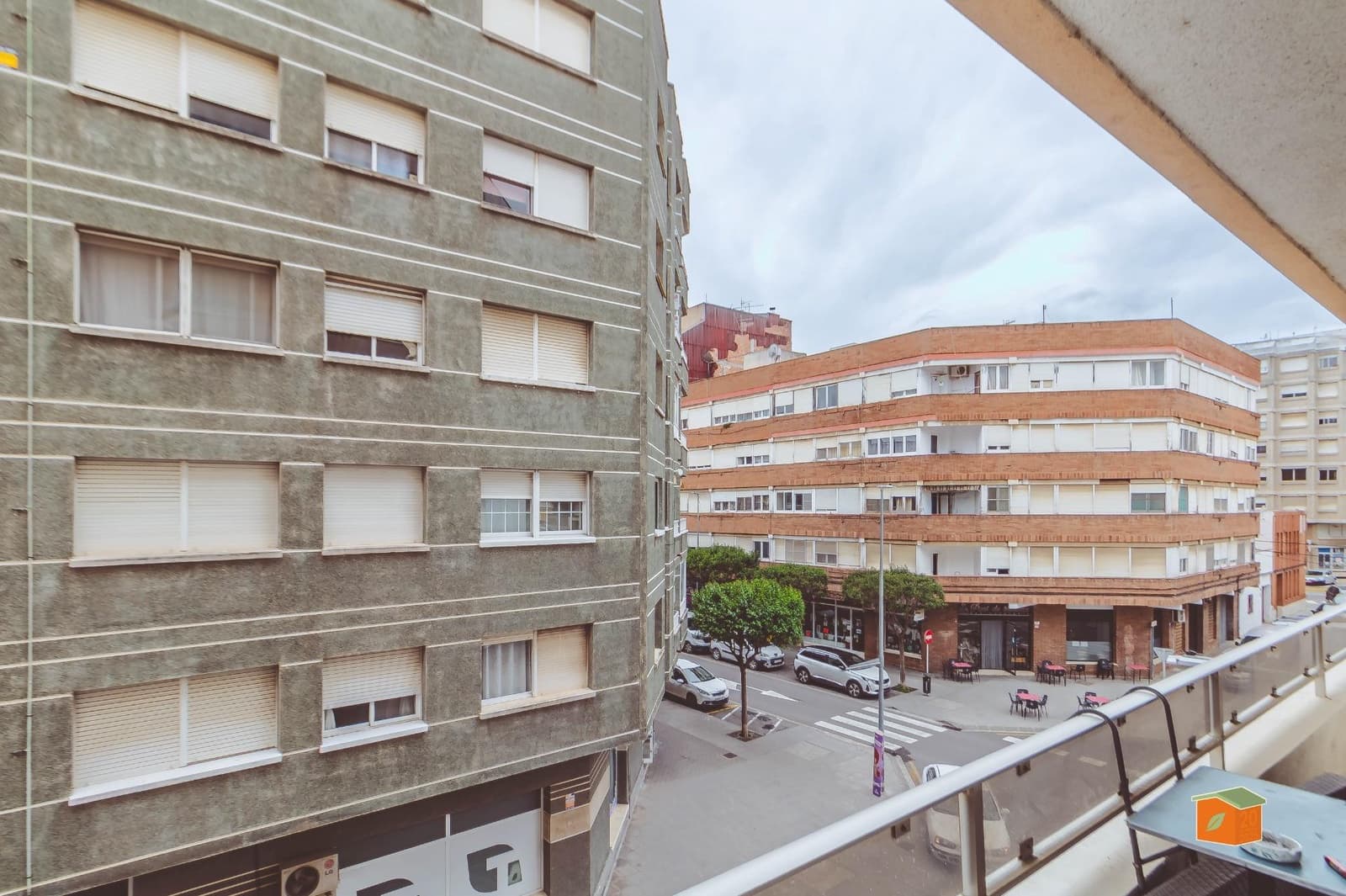 5 bedroom Flat for sale in Amposta - € 152,000 (Ref: 9876597)