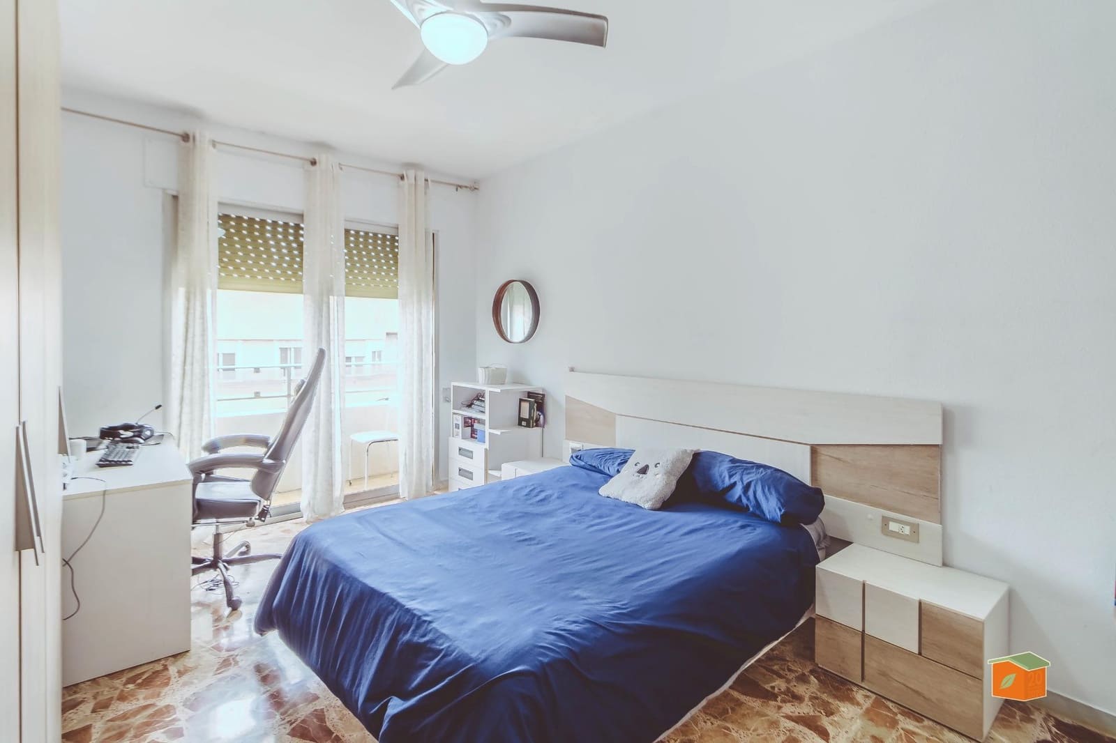5 bedroom Flat for sale in Amposta - € 152,000 (Ref: 9876597)