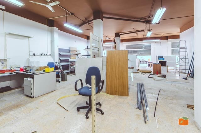 Komercyjne na sprzedaż w Tortosa - 141 000 € (Ref: 9904154)