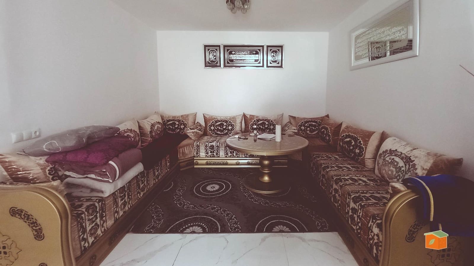 5 bedroom Terraced Villa for sale in Amposta with garage - € 125,000 (Ref: 9922463)