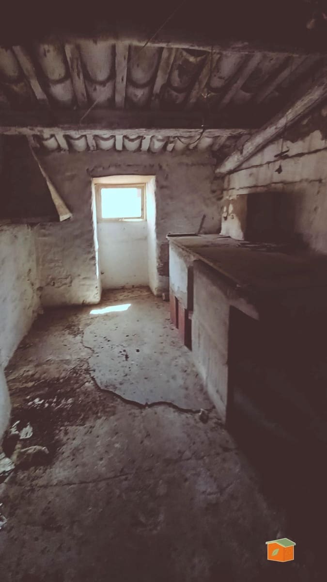 2 bedroom Terraced Villa for sale in Amposta - € 35,000 (Ref: 9927594)
