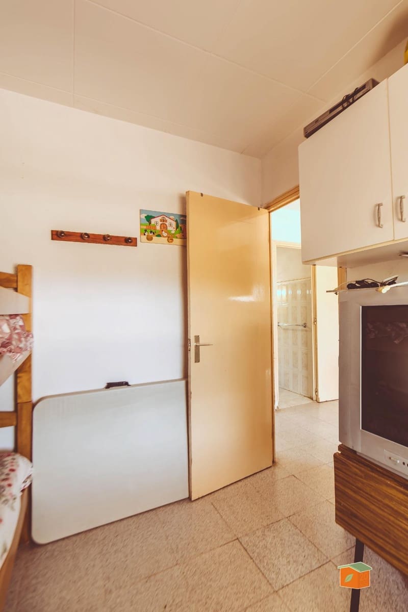 2 chambre Finca/Maison de Campagne à vendre à Tortosa avec piscine - 113 000 € (Ref: 9949942)