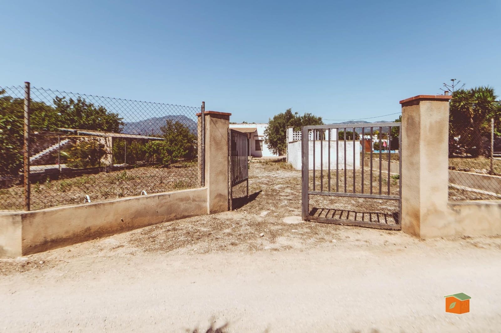 2 chambre Finca/Maison de Campagne à vendre à Tortosa avec piscine - 113 000 € (Ref: 9949942)