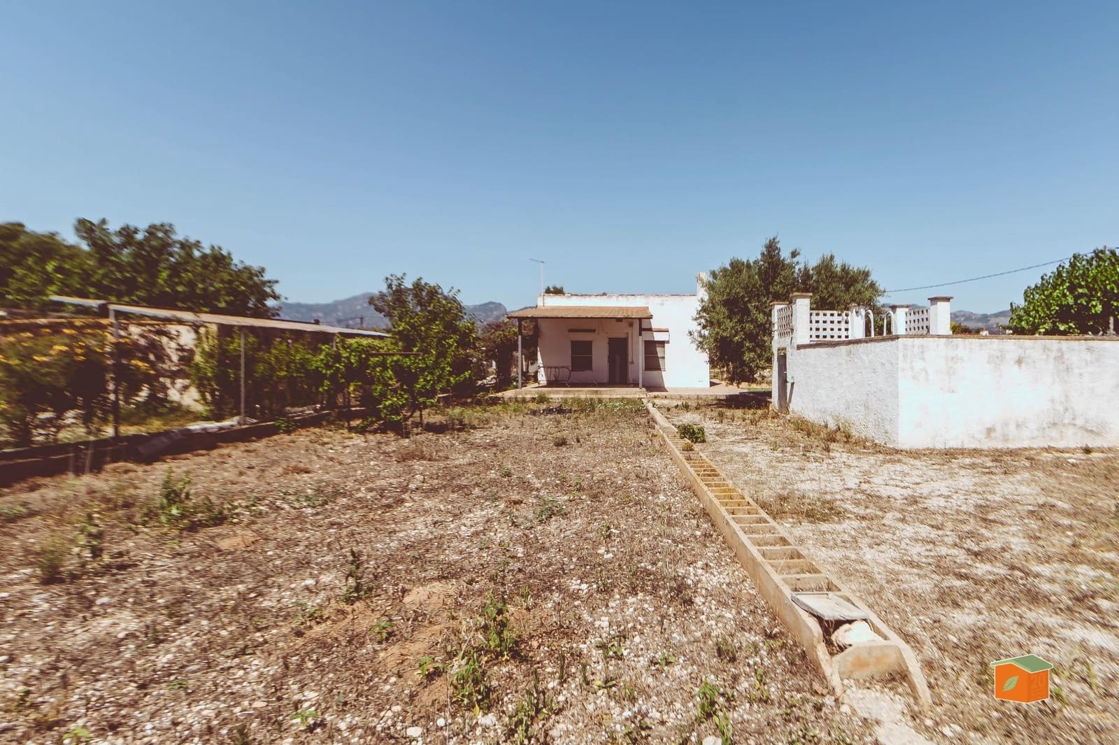 2 chambre Finca/Maison de Campagne à vendre à Tortosa avec piscine - 113 000 € (Ref: 9949942)