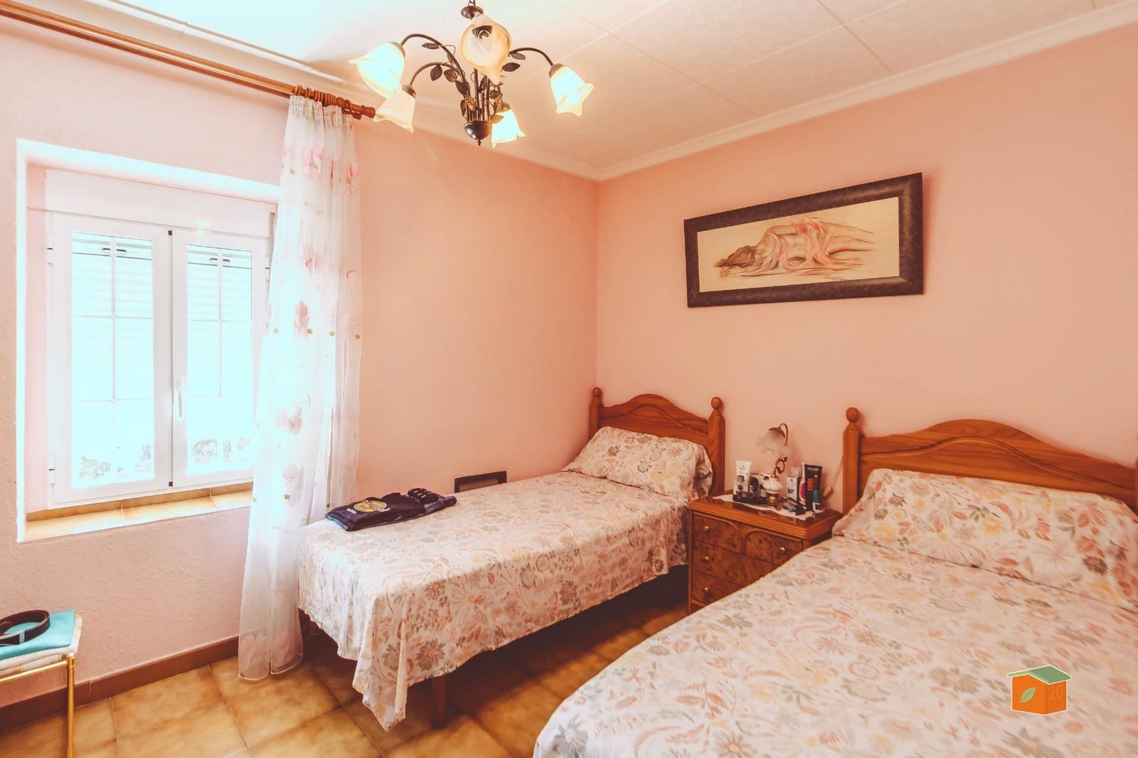 4 bedroom Villa for sale in Vinallop with garage - € 321,000 (Ref: 9966752)