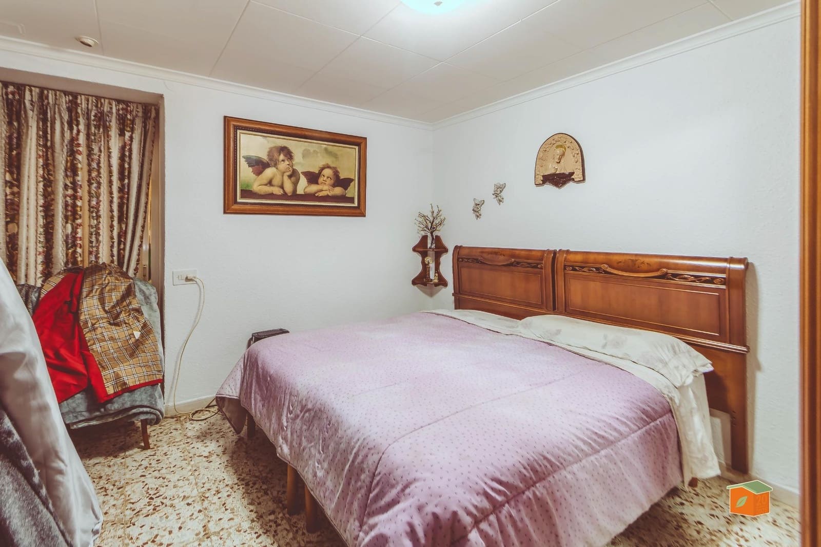 4 bedroom Villa for sale in Vinallop with garage - € 321,000 (Ref: 9966752)