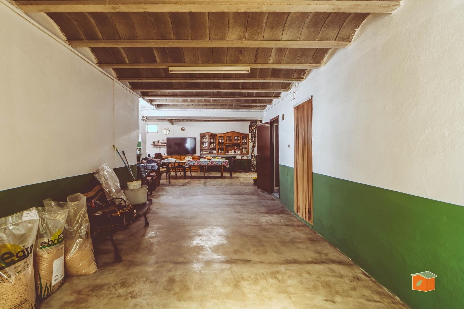 4 bedroom Villa for sale in Vinallop with garage - € 321,000 (Ref: 9966752)