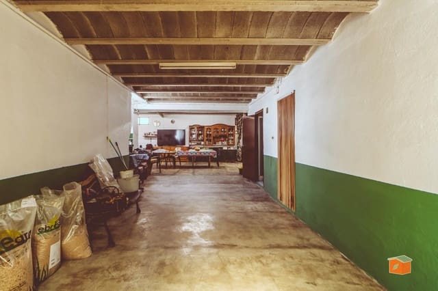4 bedroom Villa for sale in Vinallop, Tortosa with garage - € 321,000 (Ref: 9966752)