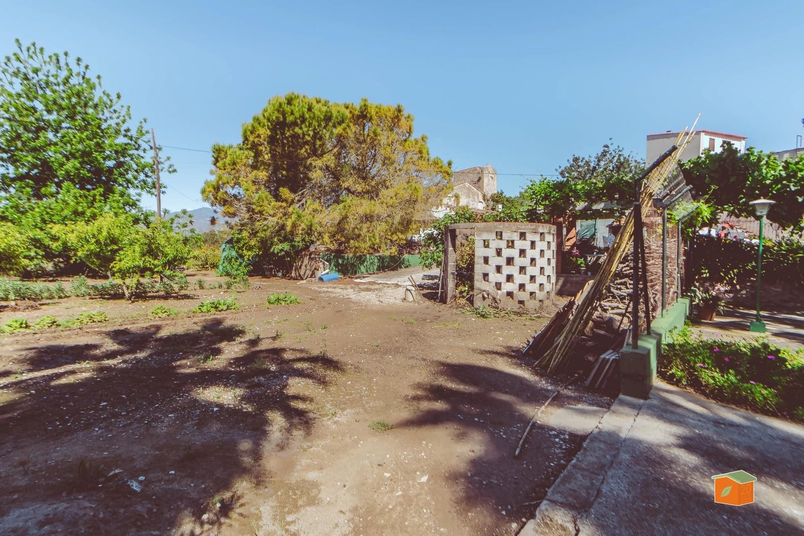 4 bedroom Villa for sale in Vinallop with garage - € 321,000 (Ref: 9966752)